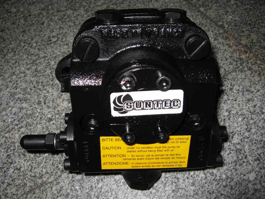 Suntec oil pump